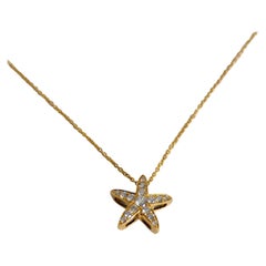 Diamond Sea Star Pendant with Chain All 18 Karat Yellow Gold