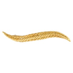 David Webb 18K Yellow Gold Brooch