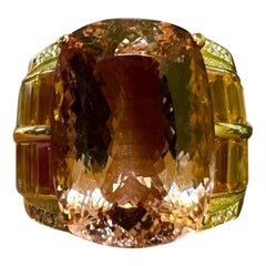 Allison Kaufman 18K Yellow Gold 15.60 Carat Cushion Cut Morganite Cocktail Ring