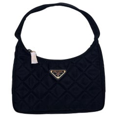 PRADA RE EDITION BLACK QUILTED WITH GOLD SHOULDER bag 2023