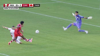 Jonathan David scores in 74' to give Canada a 1-0 lead over Peru | 2024 Copa América