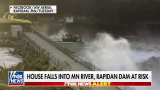 House falls into Minnesota river as Rapidan Dam remains at risk of failing - Fox News