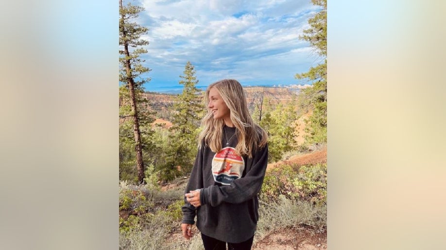 Gabby Petito in Bryce Canyon