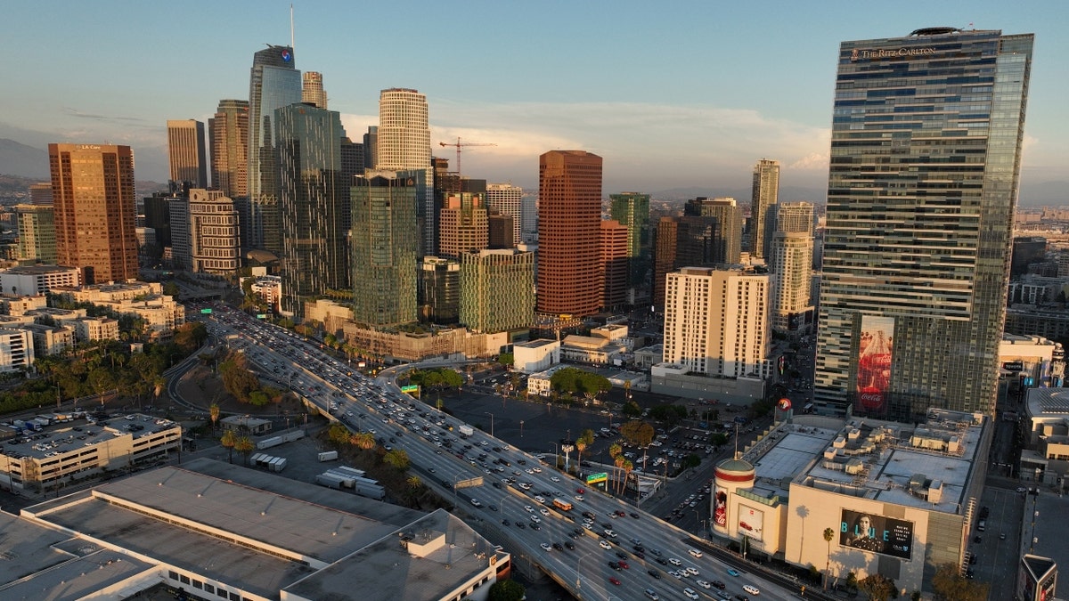 Los Angeles downtown skyline