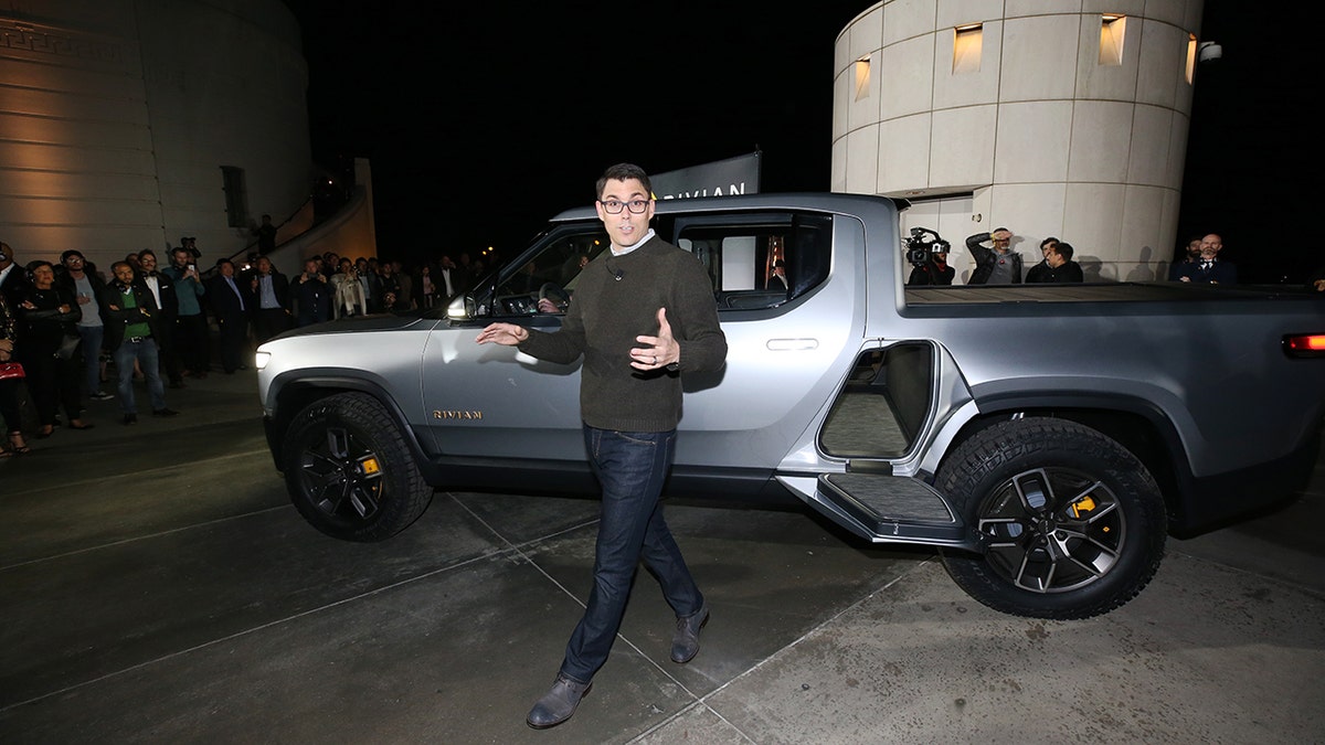 rivian la