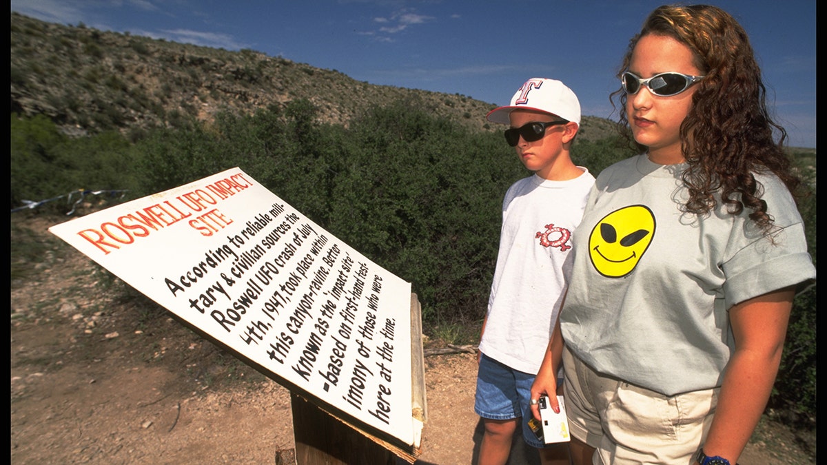 Tourists at Roswell site