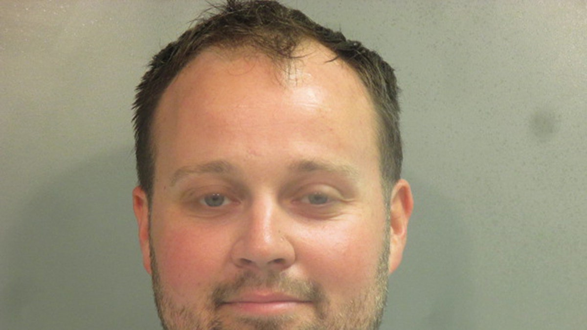 A closeup of Josh Duggar's mugshot