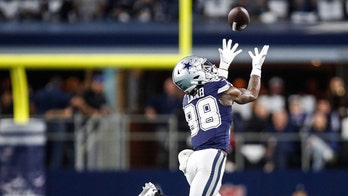 Cowboys hold off Lions in wild last-minute finish; CeeDee Lamb breaks two franchise records