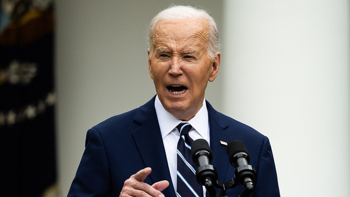 Biden announces China tariffs