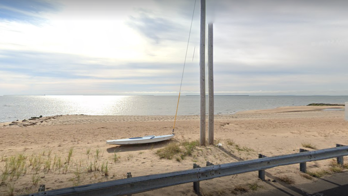 Wide shot of Connecticut beach