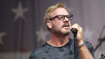 Country star Phil Vassar 'died twice' after heart attack and stroke: ‘I dropped dead’