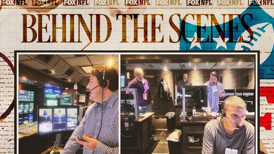 Behind the Scenes with the FOX NFL Crew: Jersey Boys cover Giants-Lions