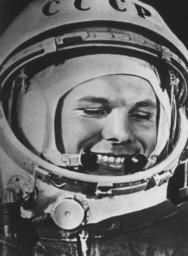 Cosmonauta. O russo Yuri Gagarin foi o primeiro humano a deixar o planeta e entrar em órbita: sua frase “a Terra é azul” se tornou um símbolo da capacidade do homem para superar limites