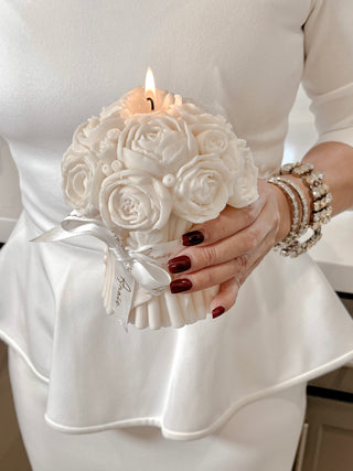 Grandeur Bouquet Candle.