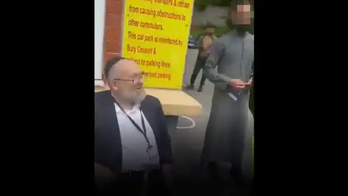 I refused to cave to the Gaza mob, says elderly rabbi in Bury