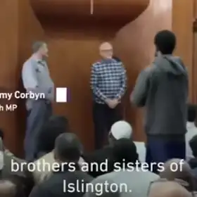 Corbyn addressing Finsbury Park mosque (Image: YouTube / MME)