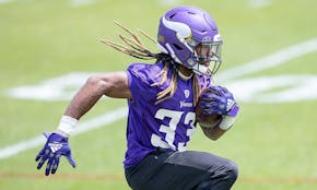 Running back Aaron Jones, who signed with the Vikings in March after being cut by the Packers, is familiar with how a star receiver can open running l