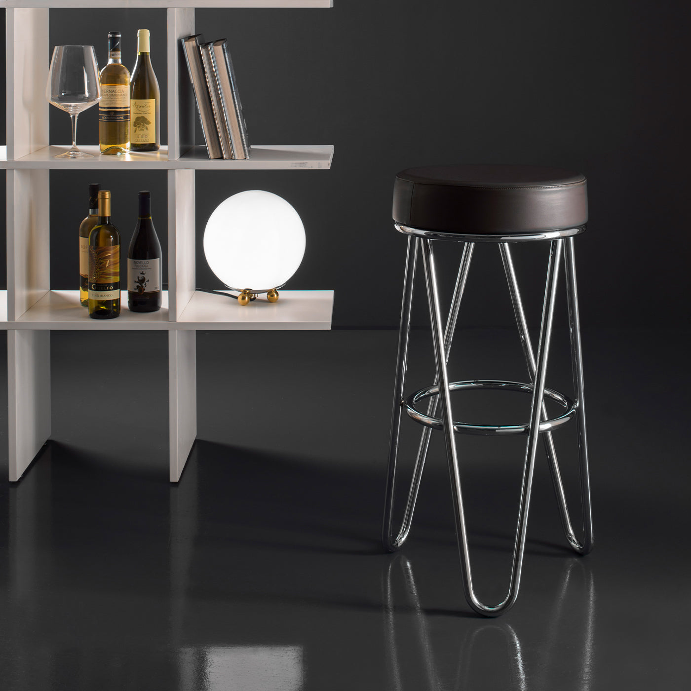 BR56 Breuer Bar Stool - Alternative view 2