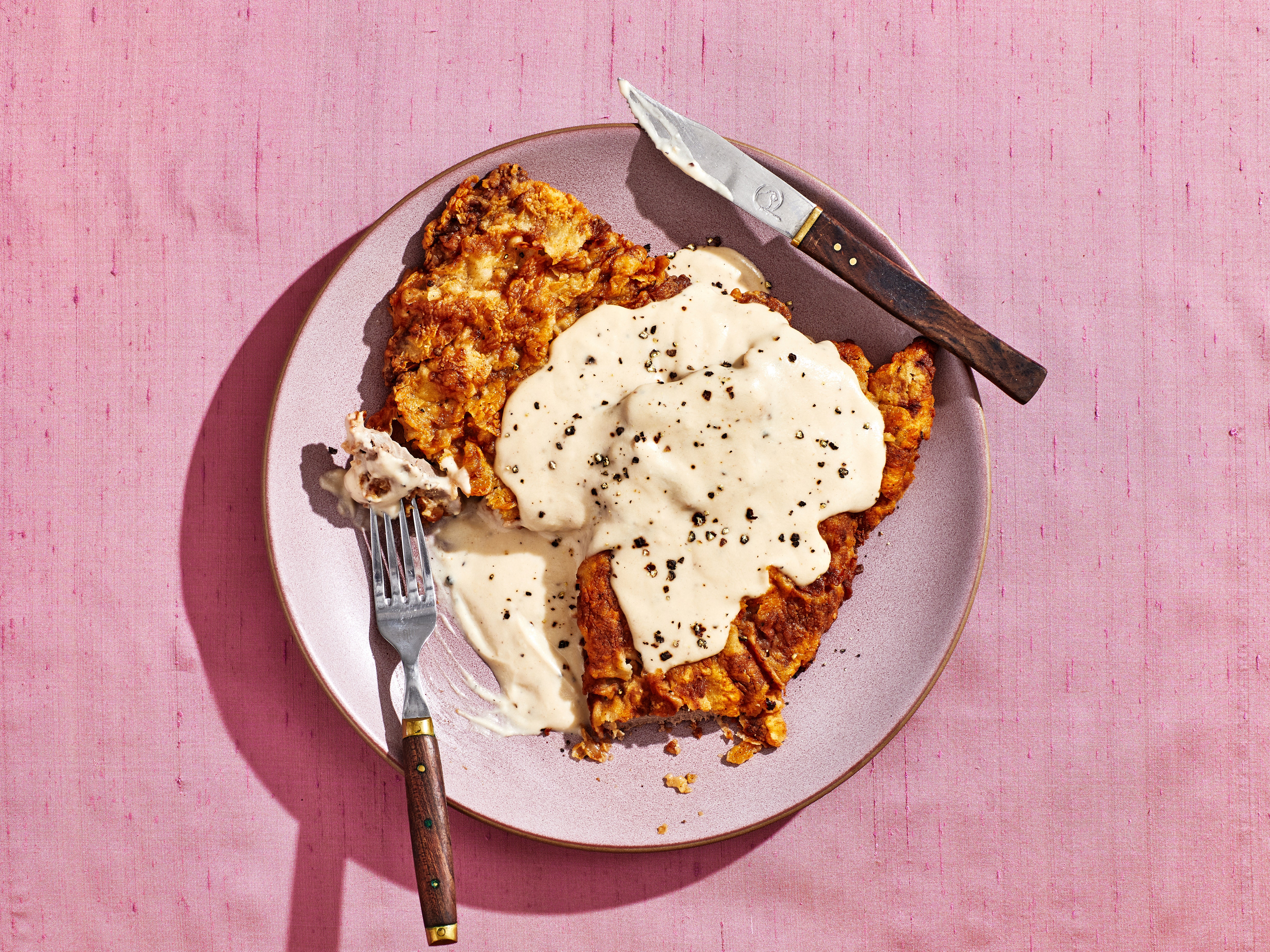 Juicy Chicken-Fried Steak With Creamy Gravy