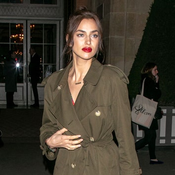 Irina Shayk Elevates Her New Bob With This French Girl Beauty Signature