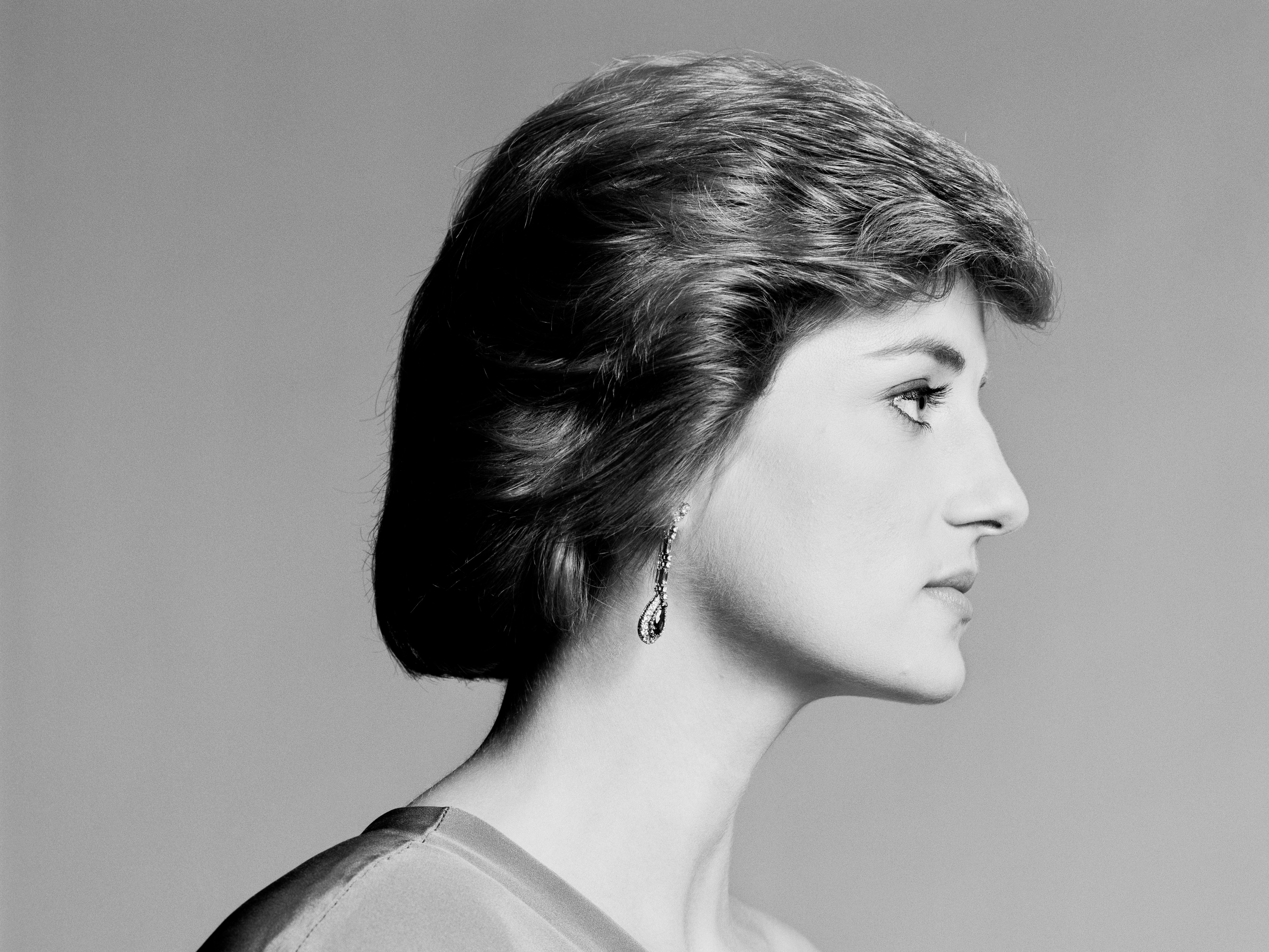 The 30 Most Iconic Photographs of Princess Diana