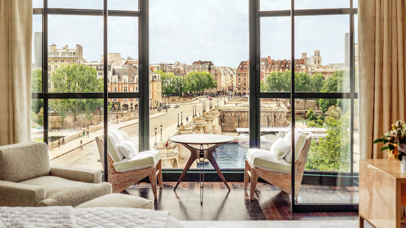 The Best Hotels in Paris