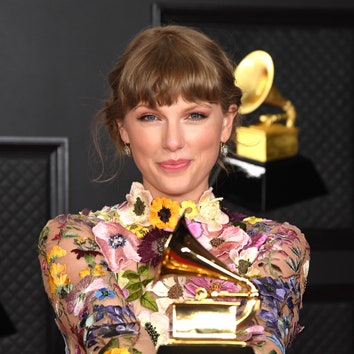 What Will Taylor Swift Wear to The Grammys? We Have Some Predictions.