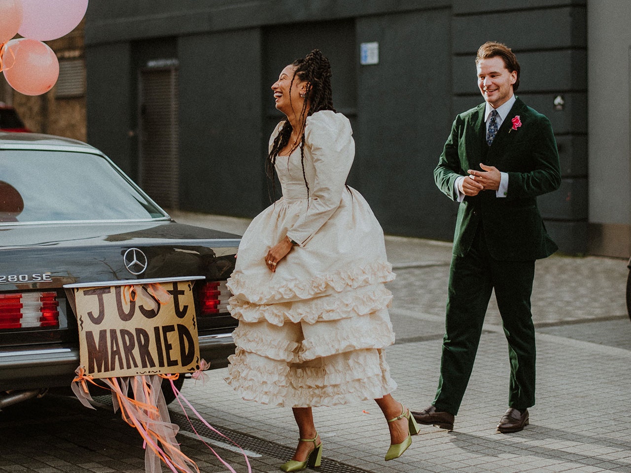 Kitten Heels, Anti-Bridal Dresses, and Pink Veils: Summer 2024’s Biggest Wedding Trends