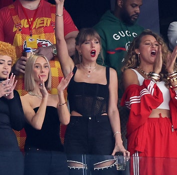 Taylor Swift Touches Down at the 2024 Super Bowl