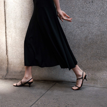 9 Types of Sandals That Never Go Out of Style