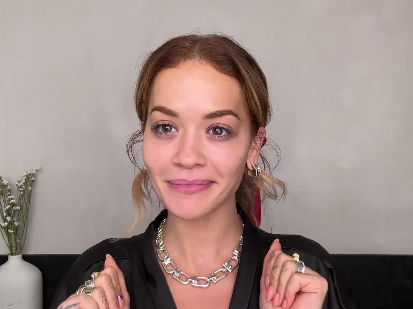 Rita Ora’s “How to Stay Young Forever” Skin-Care Routine and Bronzed, Dewy Makeup Look