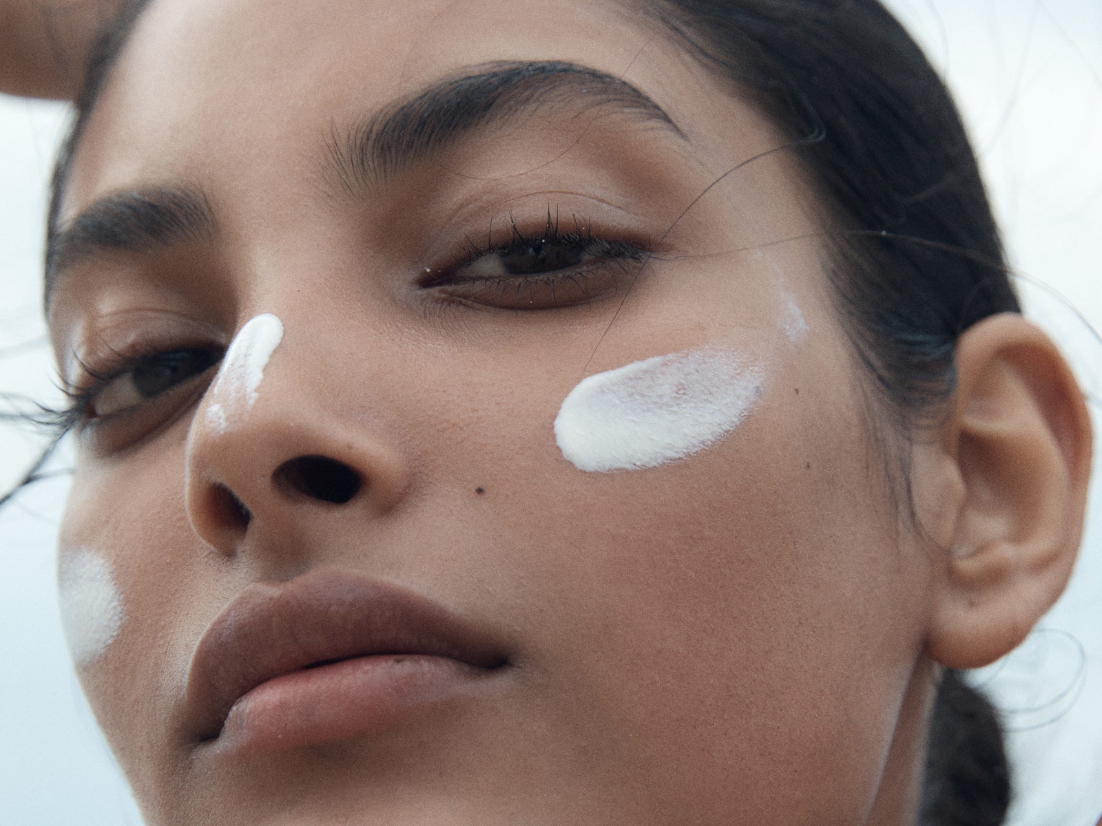 Are You Applying Your Face Sunscreen Wrong? Dermatologists Explain