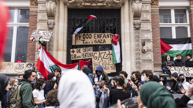 TOPSHOT-FRANCE-PALESTINIAN-ISRAEL-POLITICS-CONFLICT-DEMO 