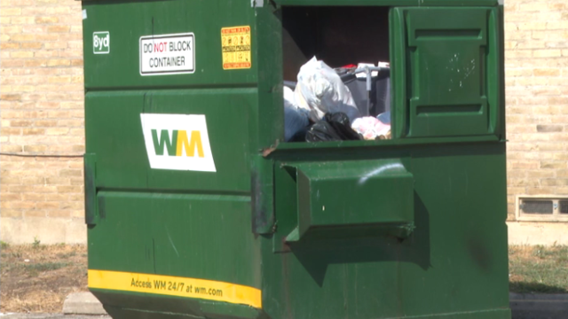 abandonded-baby-in-fort-worth-dumpster.png 