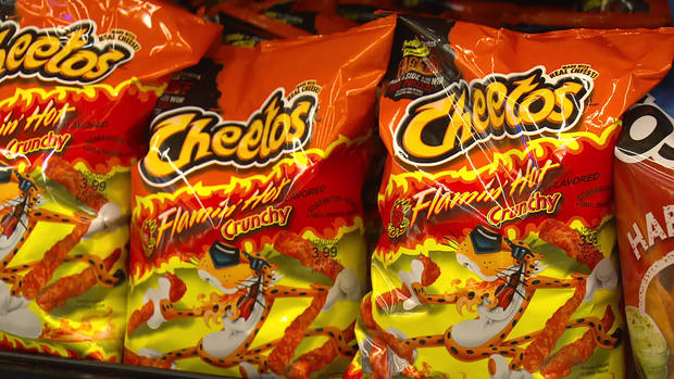 flamin-hot-cheetos-on-shelf-1920.jpg 