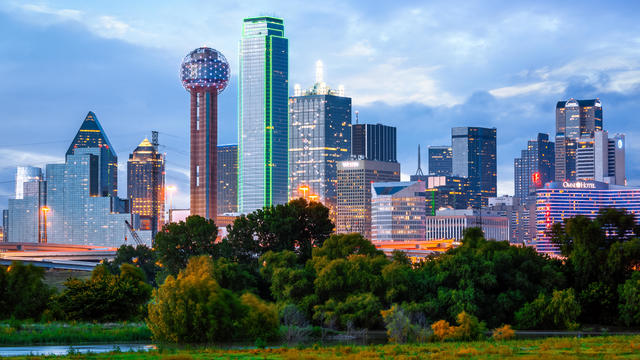 Regency Tower, Bank of America Building, Dallas Skyline, Dallas, Texas, America 