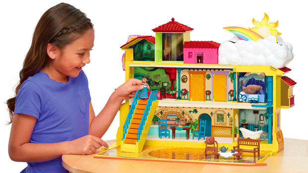 disney-encanto-magical-casa-playset-hero.jpg 