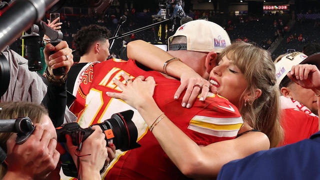 taylor-swift-travis-kelce.jpg 