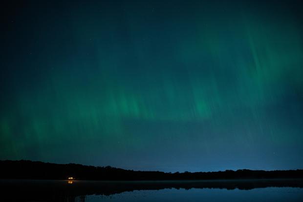 Northern Lights illuminate skies of New York 