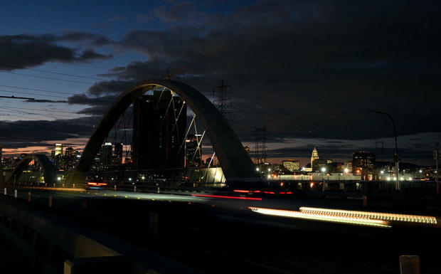 Thieves steal copper wire from 6th street bridge in Los Angeles. 