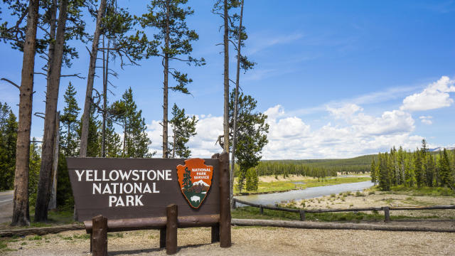 Sign for Yellowstone National Park at the South Entrance, Wyoming 