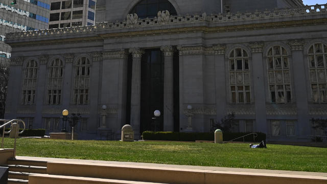 Oakland city hall 