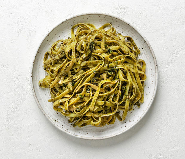 pesto-pasta.jpg 