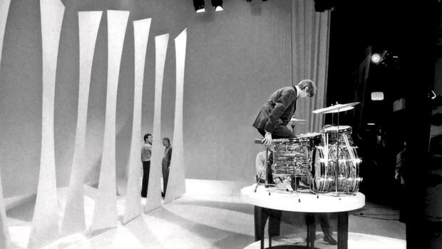 paul-mccartney-setting-up-for-ed-sullivan-show.jpg 