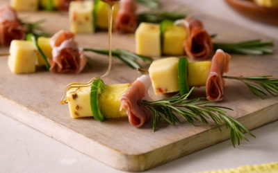 Pineapple Jalapeño and Prosciutto Bites