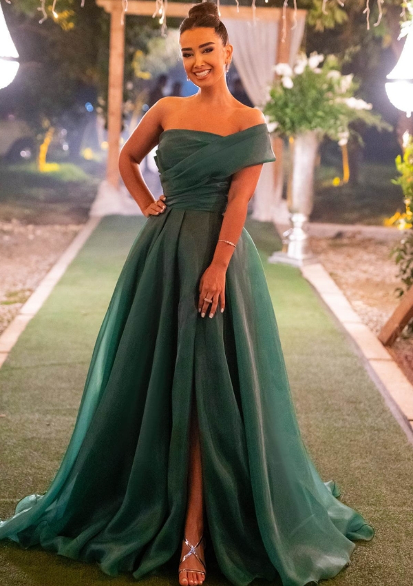 Green Prom Dresses: A Touch of Hope and Elegance