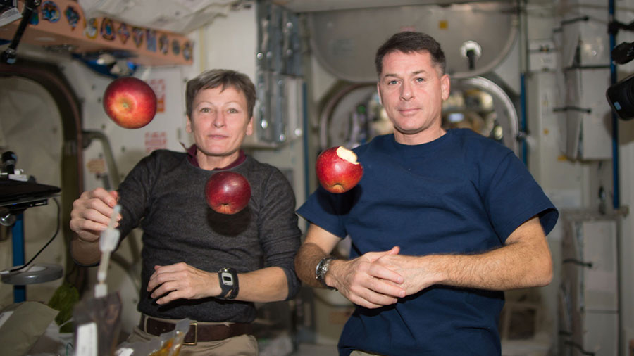 Astronauts Peggy Whitson and Shane Kimbrough