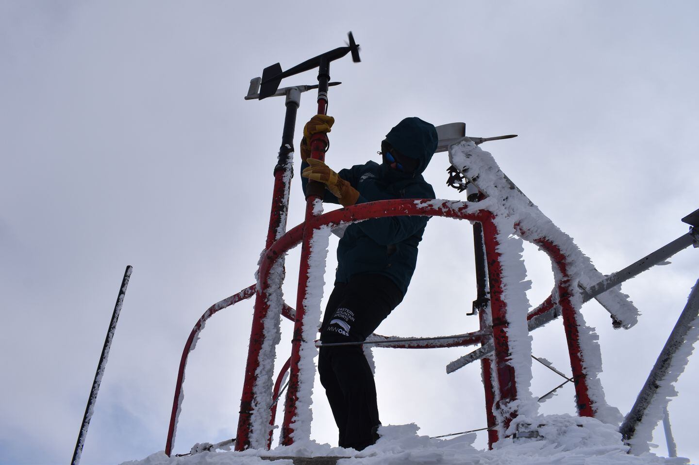 Researchers at the Mount Washington Observatory collect data during all of the seasons and use the information to better understand the changing climate.