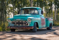 No Reserve: Vortec-Powered 1957 Chevrolet 3200 Stepside Pickup