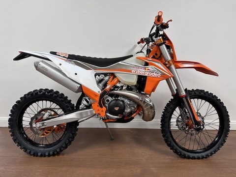 2022 KTM SX Series.